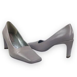 Franco Sarto Soft Lilac Heels 2in Leather Heels